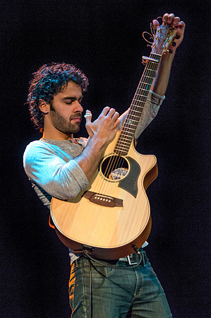 International Guitar Night at The Cabot Theater