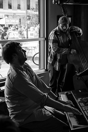 Cafe Musicians