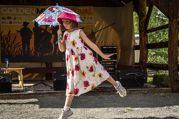 Parasol Dancer